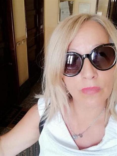 donna cerca uomo a soverato|Escort Soverato, Donna Cerca Uomo Soverato